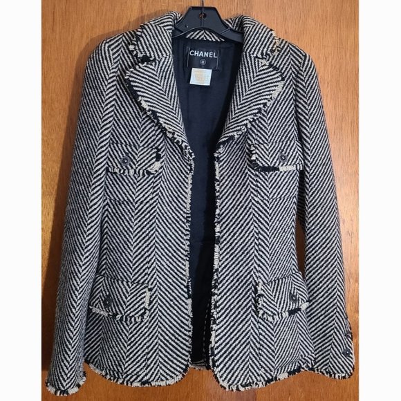 CHANEL 34 Runway Herringbone Wool Blazer ASO KATE MOSS - Picture 6 of 16